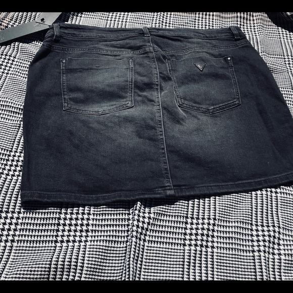 Guess Biker mini Skirt - Picture 7 of 8